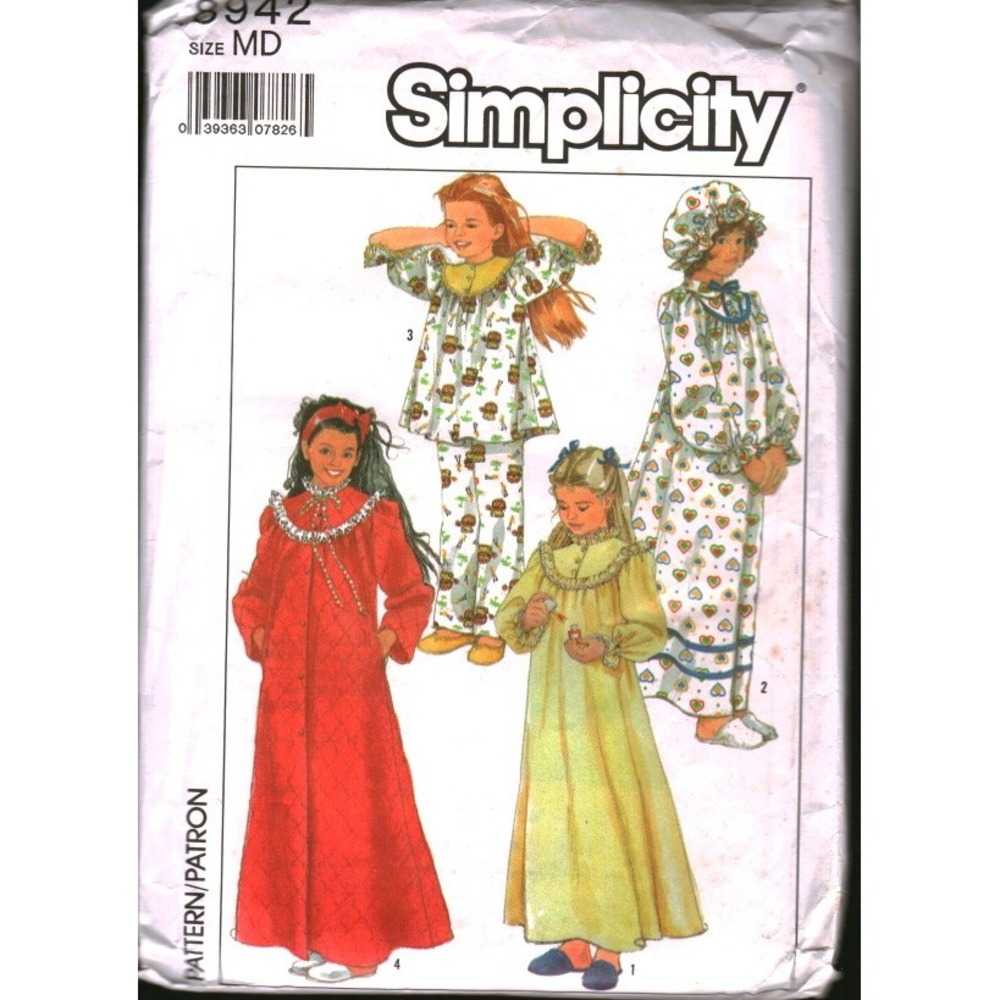 Simplicity 8942‎ Girls Nightgown Pajamas Robe Hat Sewing Pattern Size MD Medium